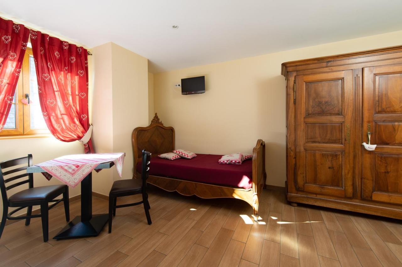 La Ferme De Louise Bed & Breakfast Hohengoeft Bagian luar foto